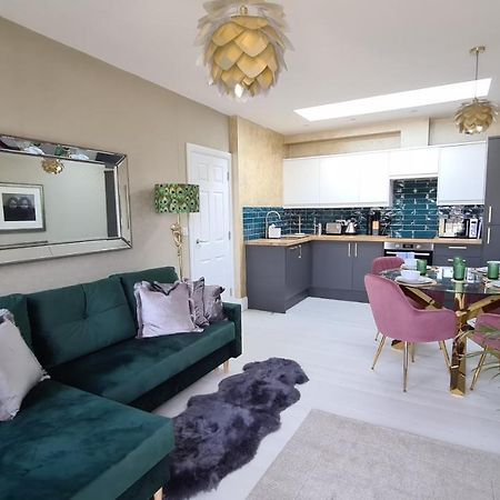 The Loughborough - Elegant, Glamourous Boutique 1 Bed, Central Труро Экстерьер фото