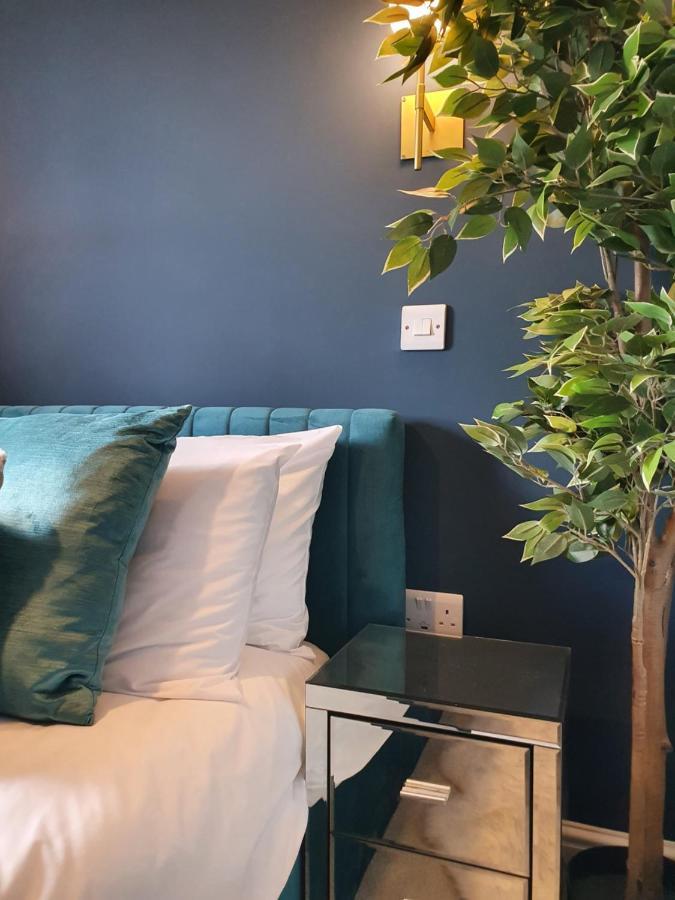 The Loughborough - Elegant, Glamourous Boutique 1 Bed, Central Труро Экстерьер фото