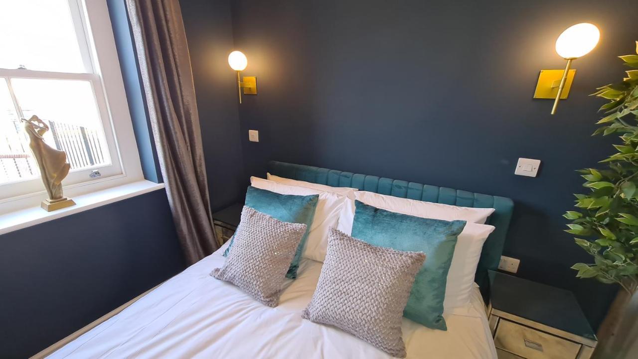 The Loughborough - Elegant, Glamourous Boutique 1 Bed, Central Труро Экстерьер фото