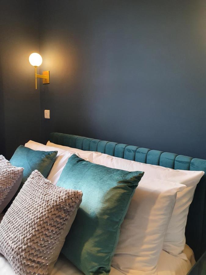 The Loughborough - Elegant, Glamourous Boutique 1 Bed, Central Труро Экстерьер фото
